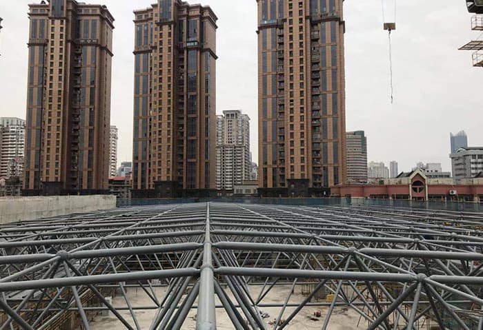 贵阳螺栓球网架结构